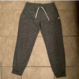 Vuori joggers